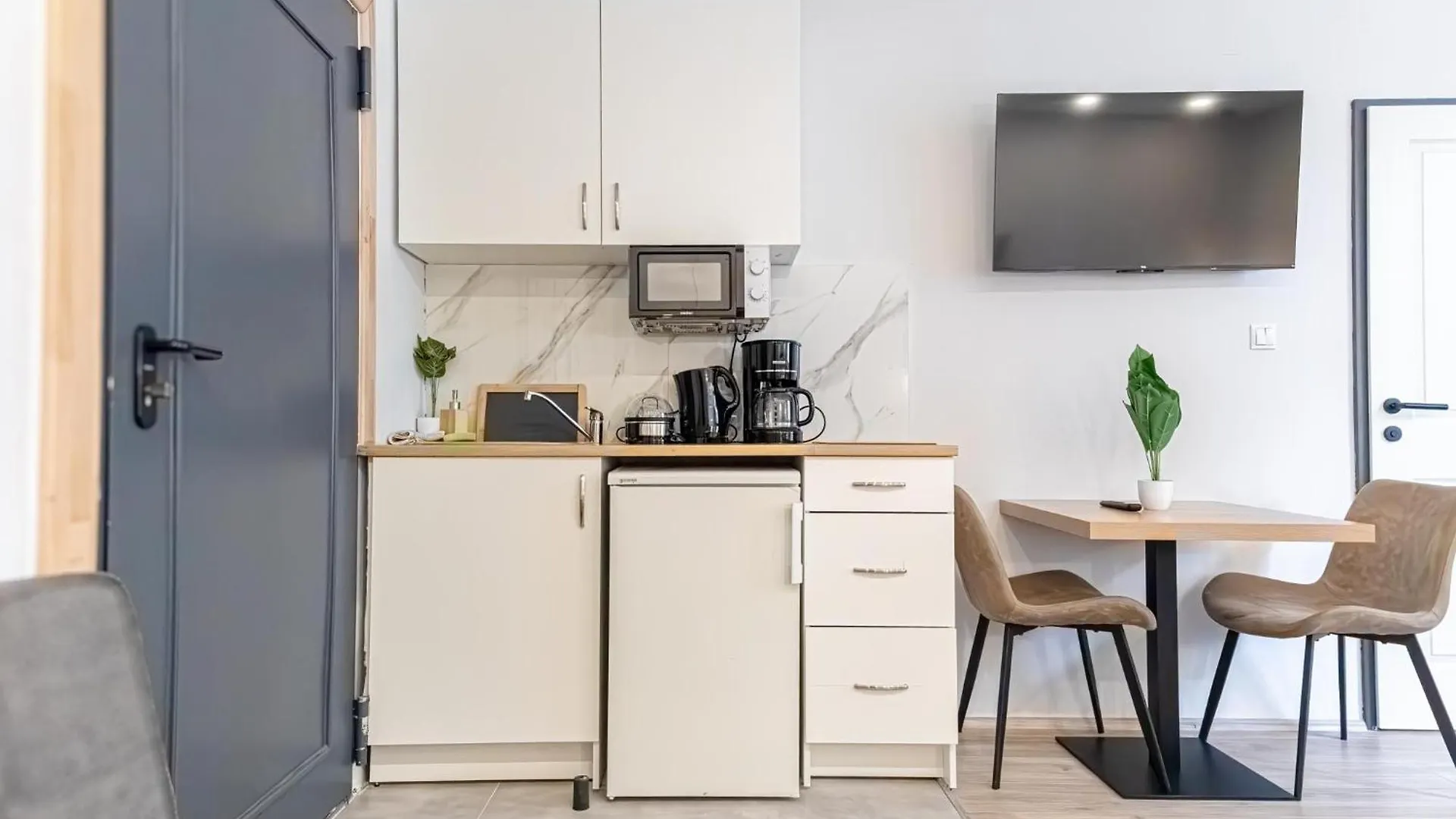 Multiple Apartments And Rooms At The Heart Of Vienna Austria