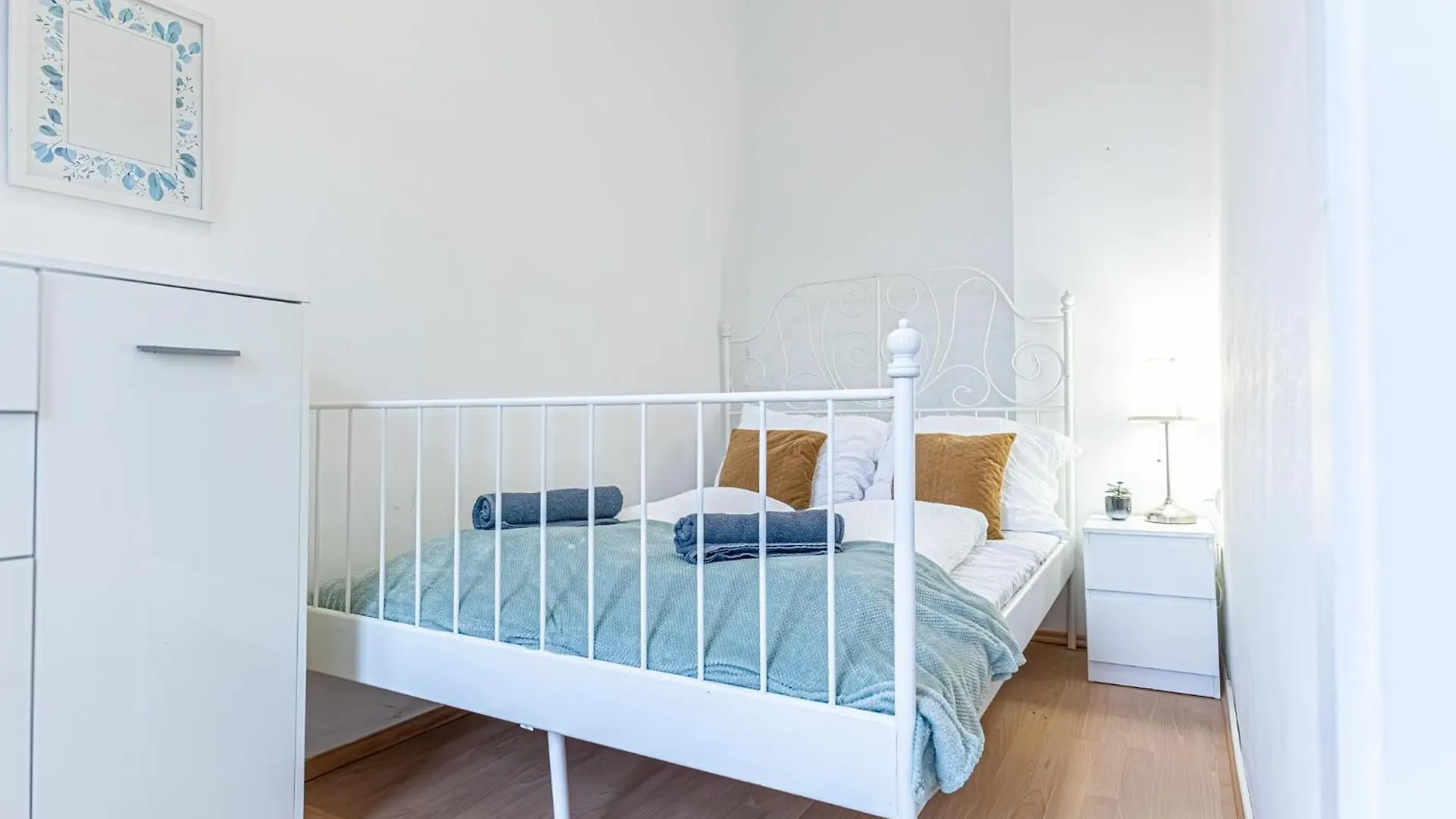 Multiple Apartments And Rooms At The Heart Of Vienna