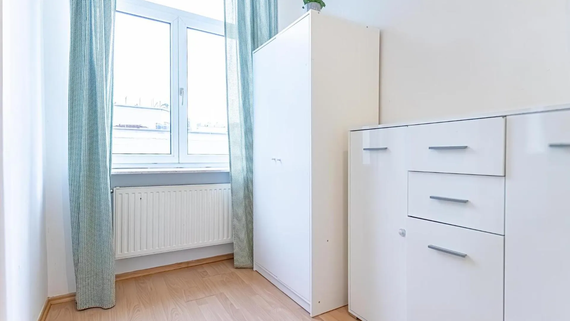 Multiple Apartments And Rooms At The Heart Of Vienna